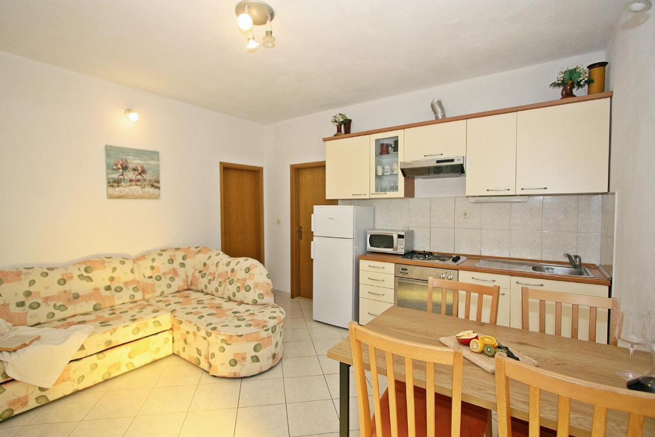Apartments Omo 1 Supetar Dış mekan fotoğraf